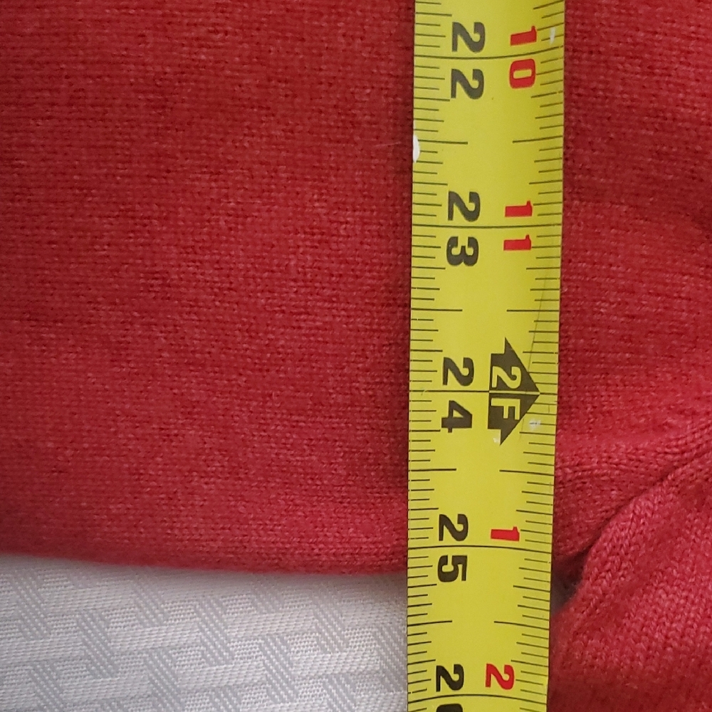 Brooks Brothers Men's V-Neck Sweater in Vibrant Burgundy 100% Cashmere - Picture 6 of 10